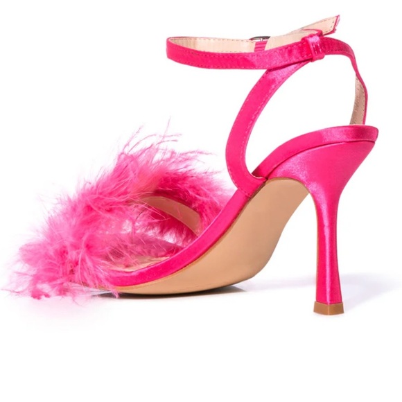 AZALEA WANG LUCINDA FEATHER  HEELS SIZE 6 PINK - Picture 4 of 6